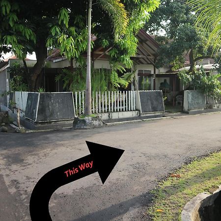 Kembar Guesthouse Yogyakarta Dış mekan fotoğraf